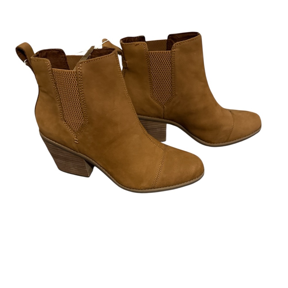 Toms Everly tan Ankle Booties Chelsea boot Read description